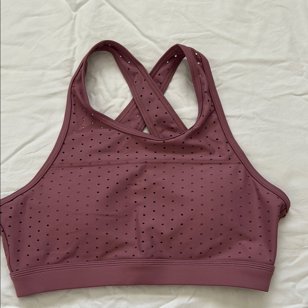 BuffBunny Pink Sports Bra Seamless Compression Criss-Cross
